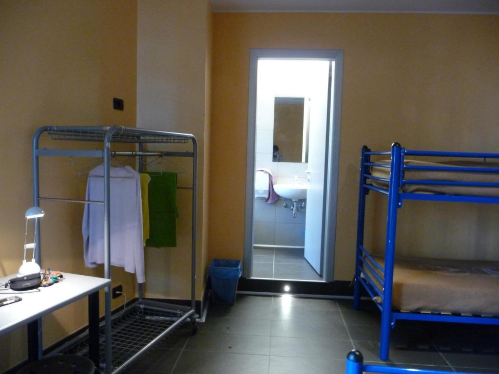 Ostello Aig Piero Rotta Milan Room photo